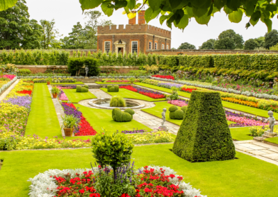 Hampton Court Palace & Barnsdale Gardens